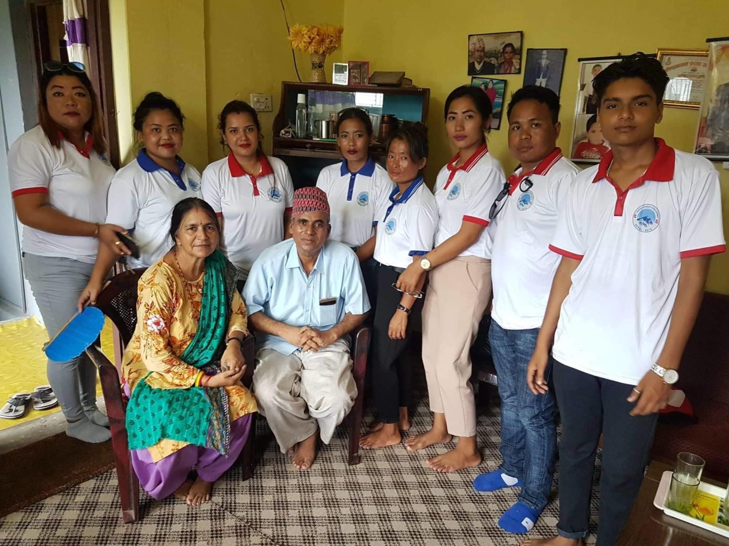 क्यान्सर पीडित चानक उप्रेतीलाई माउण्ट एभरेष्टको आर्थिक सहयोग