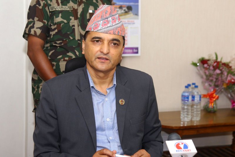वृद्धवृद्धालाई हवाई भाडामा ५० प्रतिशत छुट