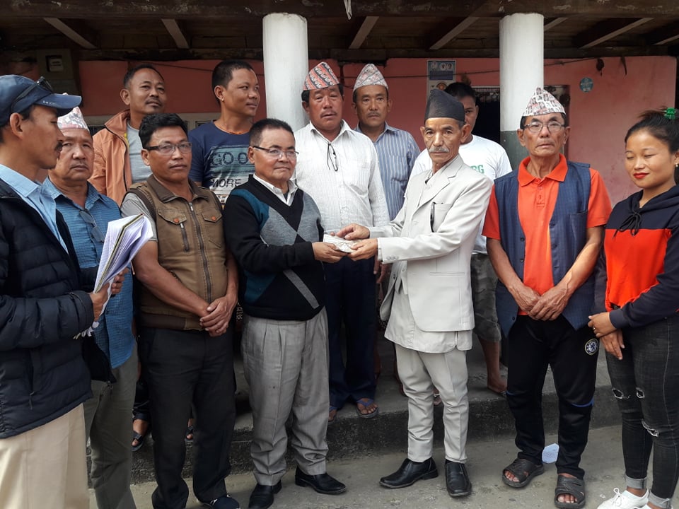 आशा सुब्बालाई ९० हजार सहयोग हस्तान्तरण
