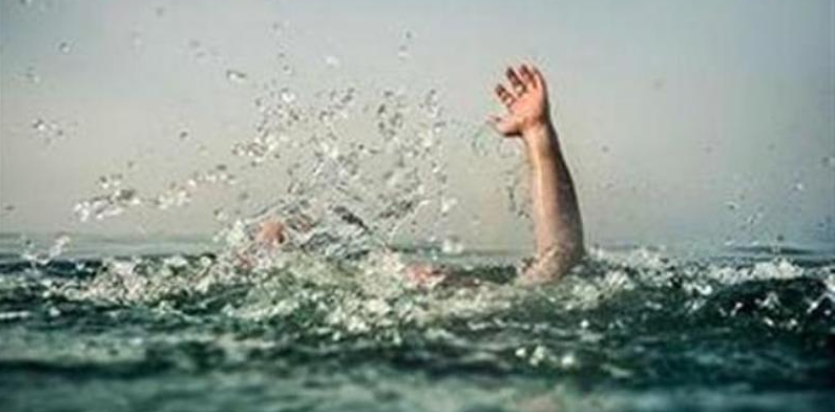 सुनकोशी नदीमा हामफालेर एक महिला बेपत्ता