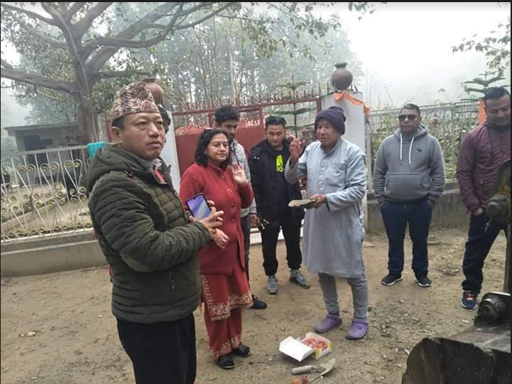 भूल्के मन्दिर जोड्ने सडकको कालोपत्रे सिलान्यास