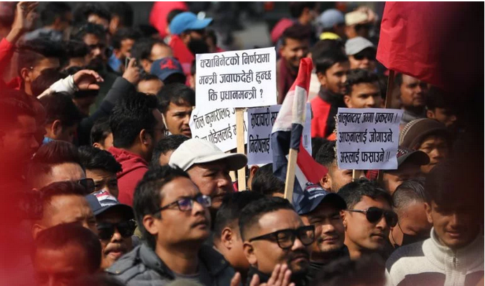 सरकार तेरो भ्रष्टाचार, किन मात्र गच्छदार ?