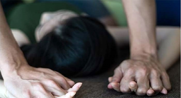 आफ्नै छोरी बलात्कार गरेको आरोपमा बाबु पक्राउ