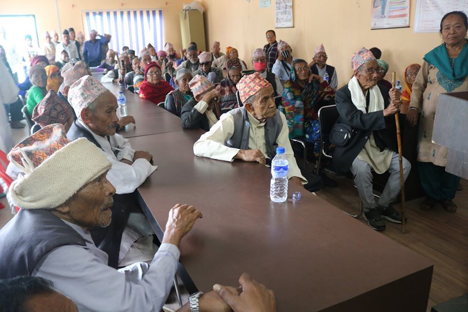 ५० जना ज्येष्ठ नागरिकलाई सम्मान