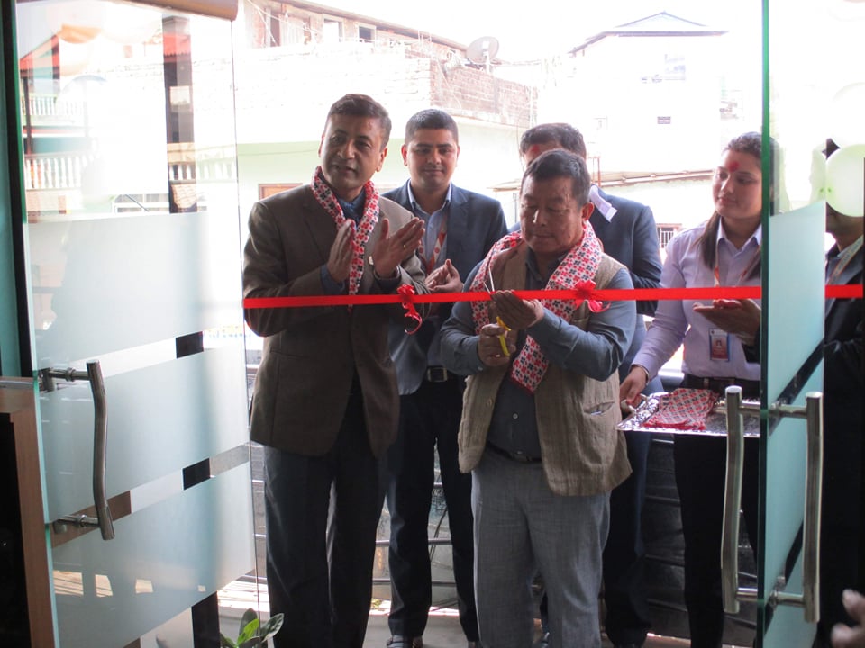 पथरीमा गुहेश्वरी बैंकको शाखा स्थापना