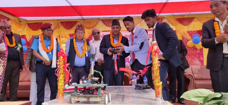 भब्य समारोहका बिच पञ्चायतको बार्षिकोत्सब तथा विज्ञान प्रदर्शनी उद्घाटन