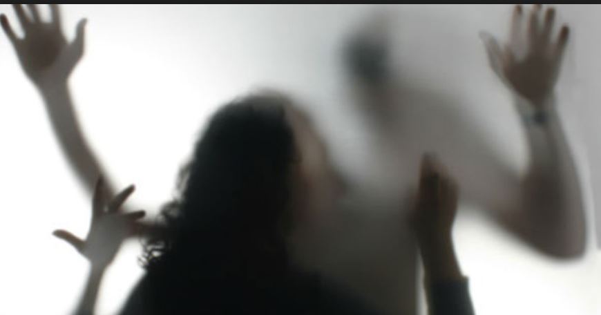 जबरजस्ती करणीको अभियोगमा पक्राउ