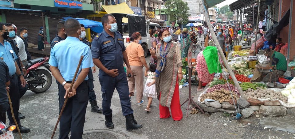 नगरपालिकाको अगुवाइमा बजार र योजना अनुगमन