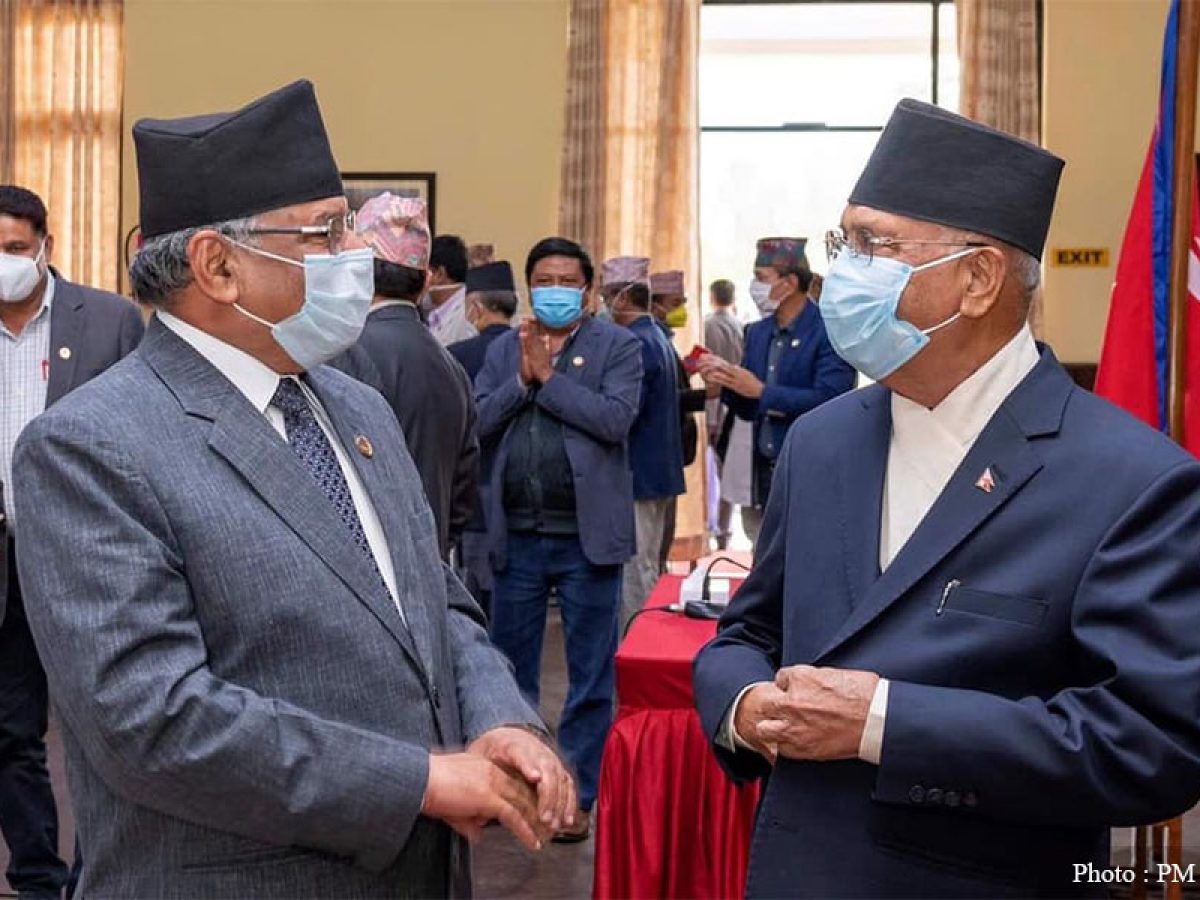 ओली-दाहाल बीच करीब दुई घण्टाको छलफल, सचिवालयको बैठक बोलाउने सहमति