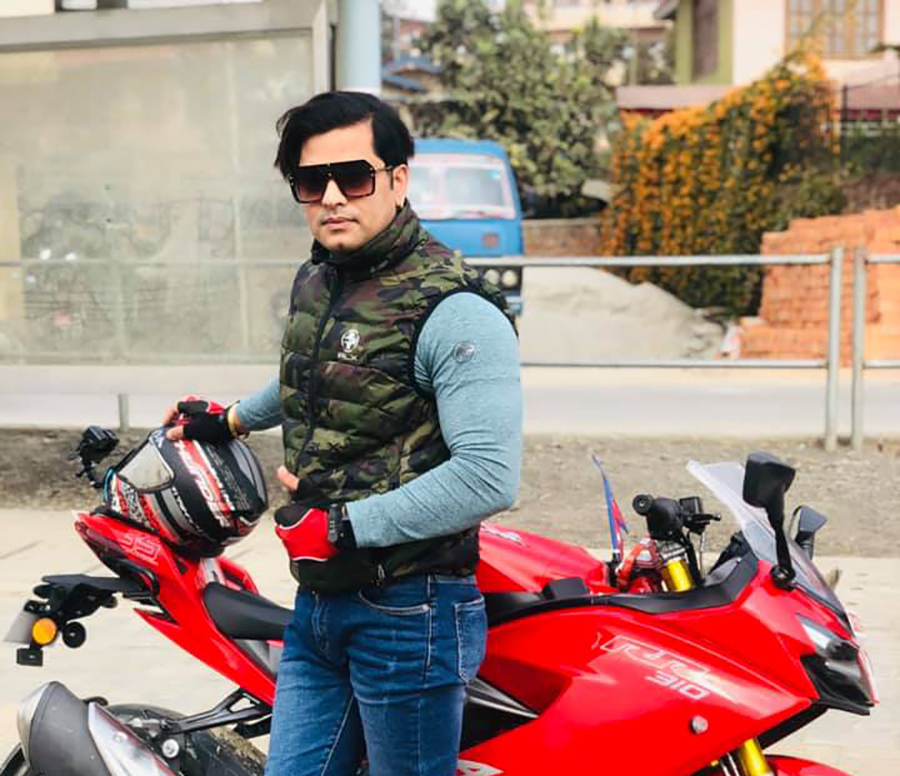 सविनलाई प्रश्न–‘अब फिल्ममा नायकको रुपमा नदेखिने हो ?’