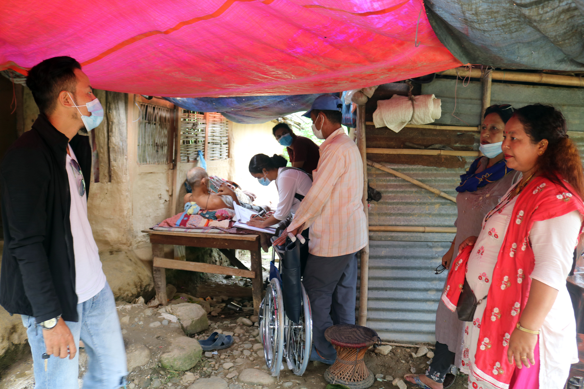 छुट भएका सहायक सामग्री वितरण