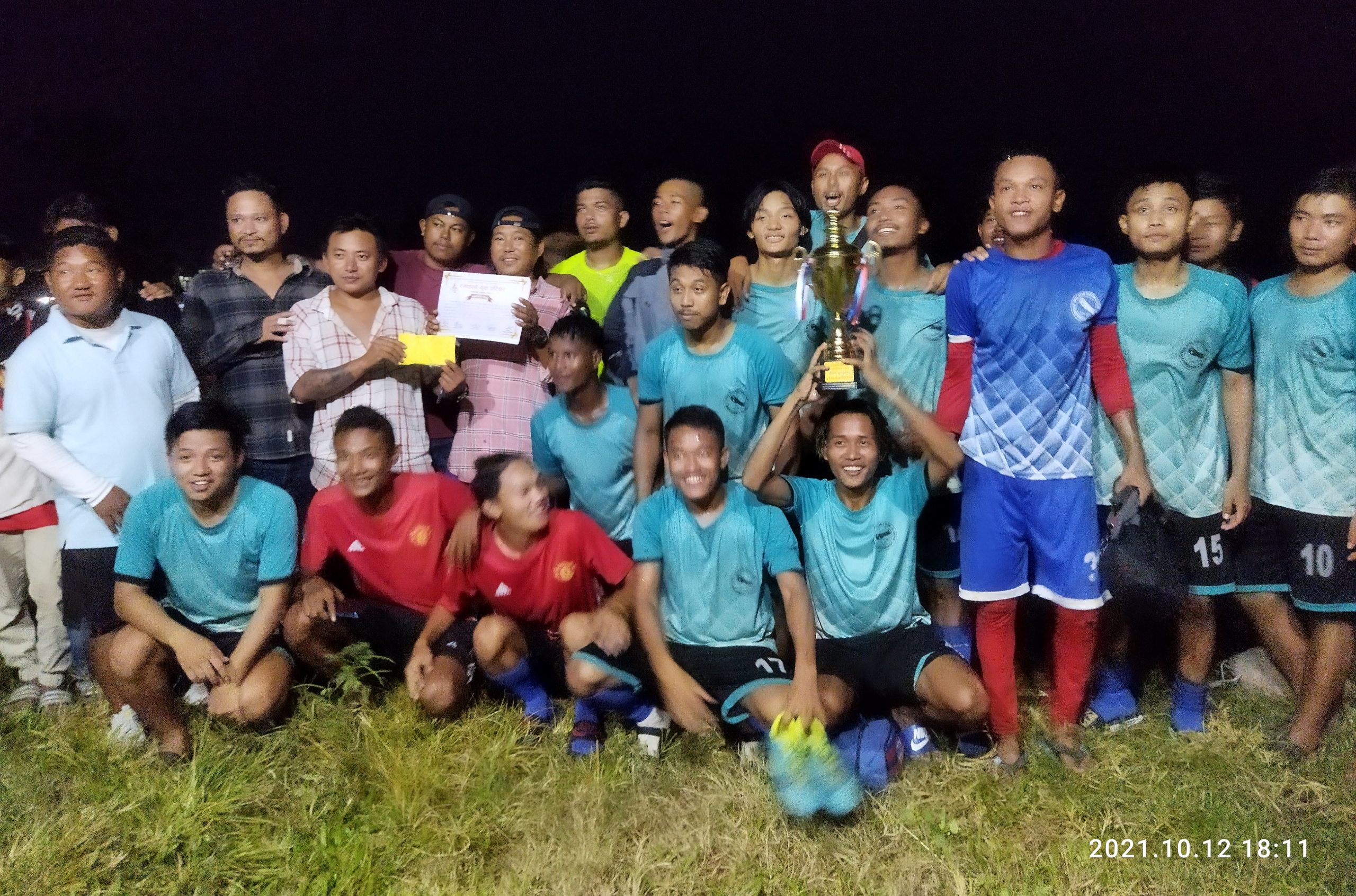 वडा नं. ५ ले जित्यो प्रथम वडा अध्यक्ष कपको उपाधि