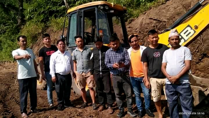 सह्रानीय कार्यमा राष्ट्रिय युवा संघ मिक्लाजुङ