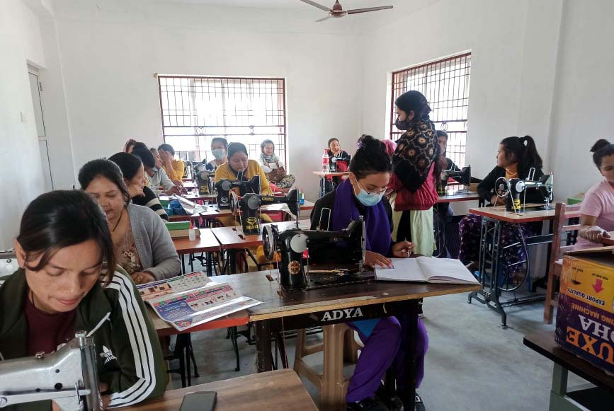 पथरीशनिश्चरे ४ मा बाख्रा / बंगुर पालक सीप विकास तालिम