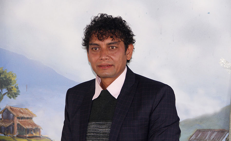 वसन्तले आरोप प्रमाणित गर्न सक्नुपर्छ, नत्र मानहानीको मुद्दा दायर गर्छु : महेश खड्का