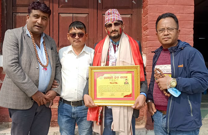 सताक्षी प्रेस क्लबको पाँचौ साधारणसभामा पत्रकार भट्टराई पुरस्कृत