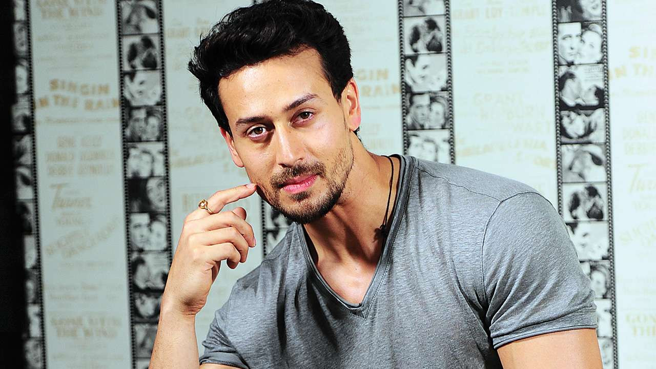 आमासँग किन सुत्छन् टाइगर ?