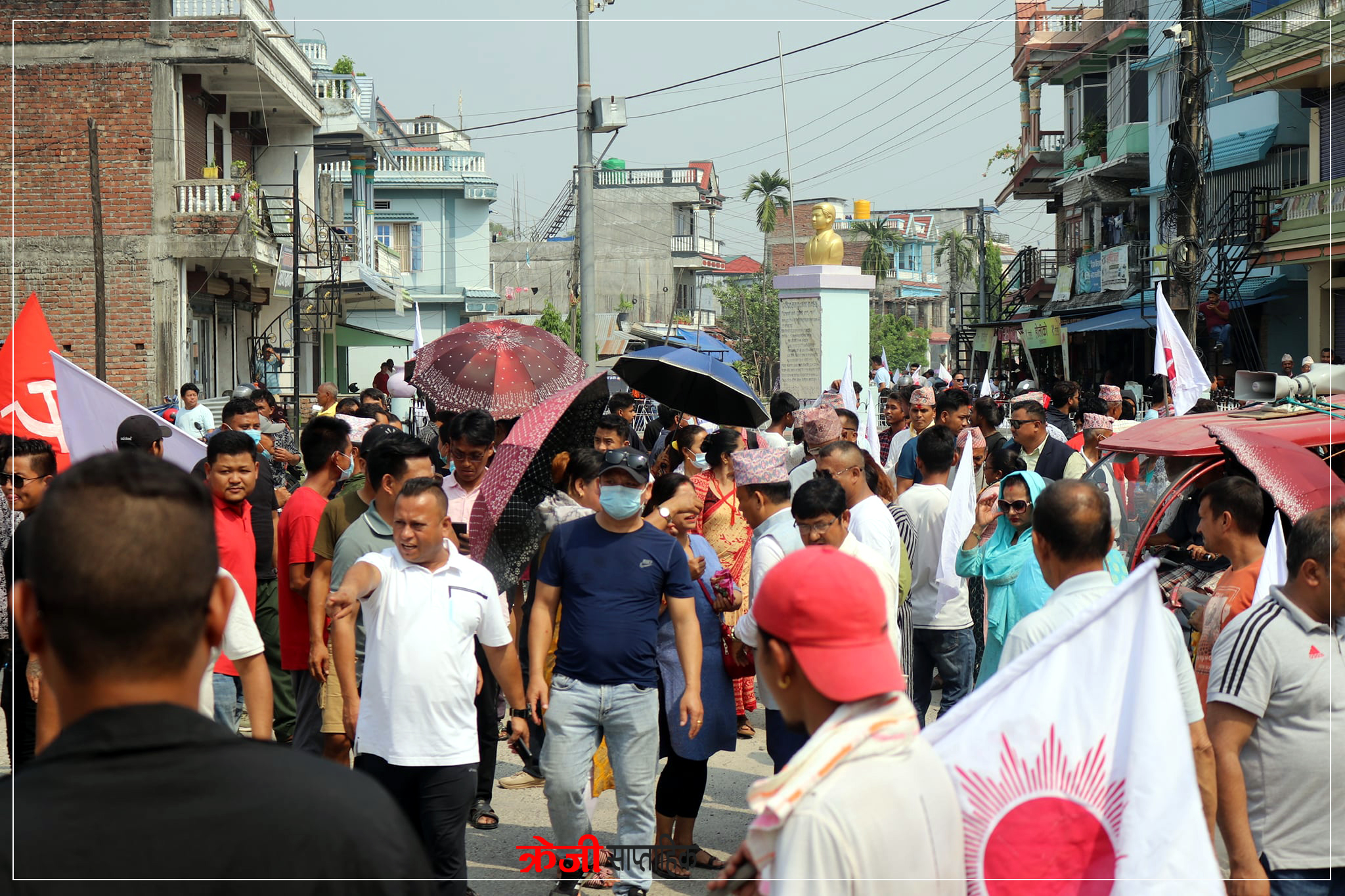 जम्बो टिम सहित नेकपा एमाले पथरीशनिश्चरेले गर्यो मनोनयन दर्ता
