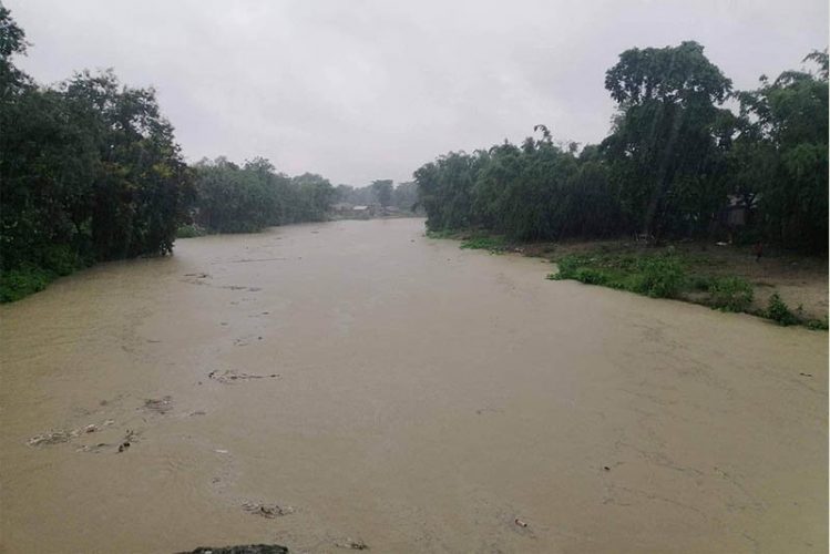 बाढीले एकको मृत्यु, विराटनगरमा १ सय ७५ परिवार विस्थापित