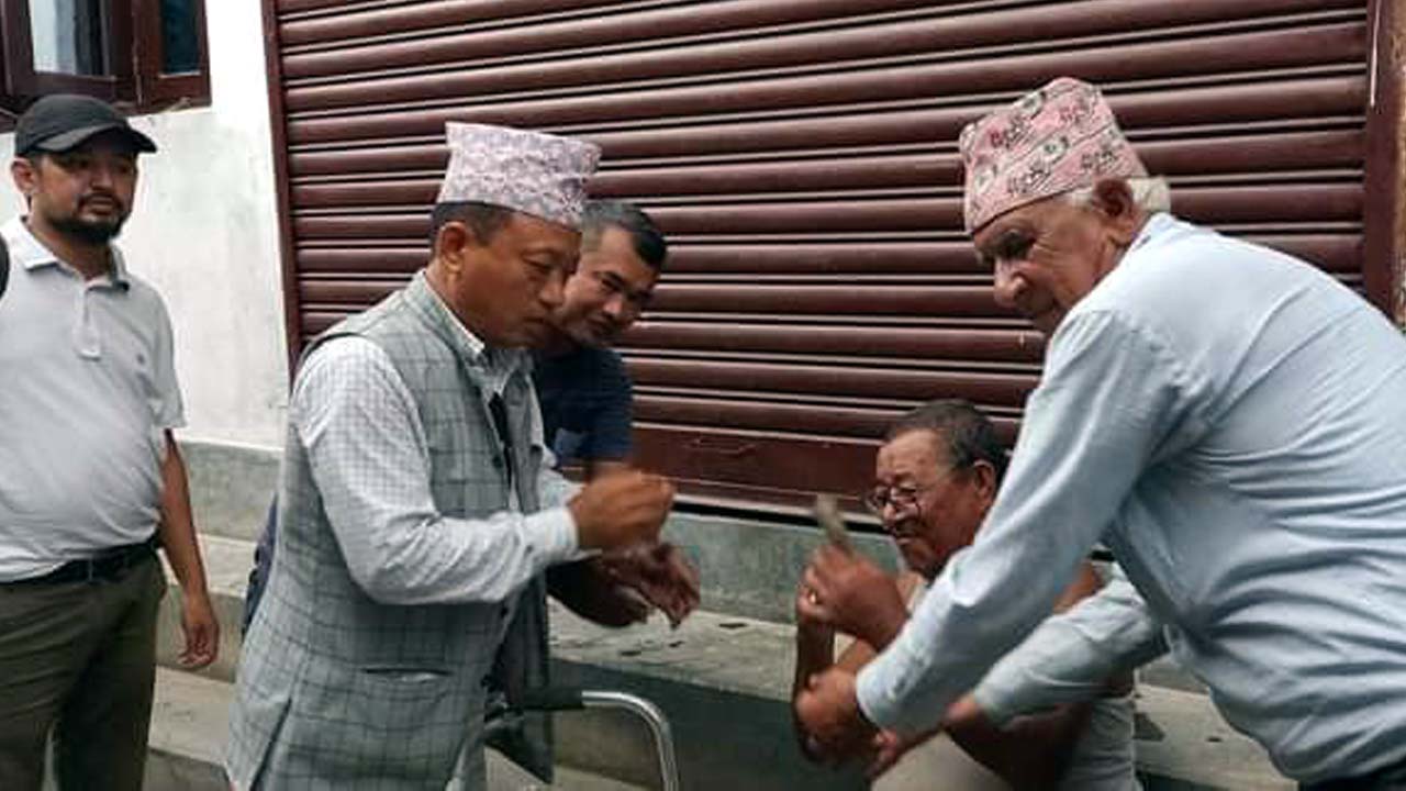 पथरीशनिश्चरे– १ मा घर घरमा सामाजिक सुरक्षा भत्ता