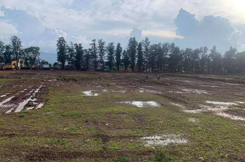 कर्णालीमा खेल खेल्ने मैदान खोज्दै खेलाडी