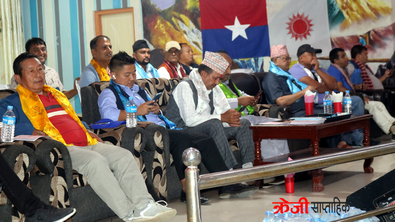 युवा संघ नेपाल पथरीशनिश्चरेद्वारा ‘युवासँग उम्मेद्वार’ कार्यक्रम