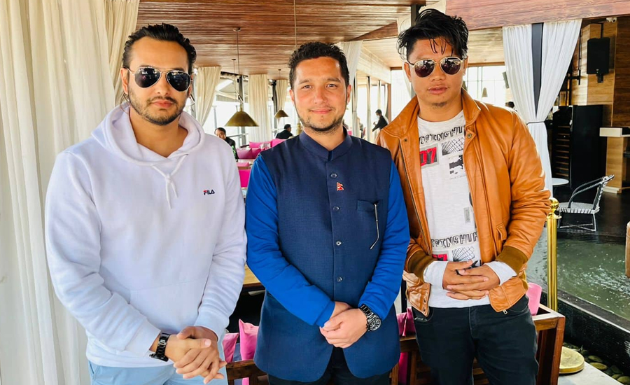 रवि लामिछानेको आमसभामा दीपाश्रीदेखि किरण केसीसम्म, प्रदीपले दिए पुकारलाई शुभकामना