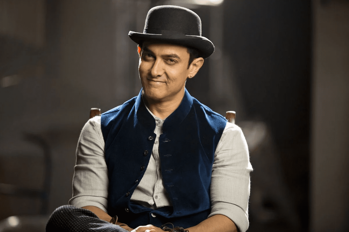 आमिर खान रेलले काटिनबाट जोगिएका थिए : युवतीले अस्वीकार गर्दा टाउको खौरिए, गुलामका लागि १२ दिनसम्म नुहाएनन्