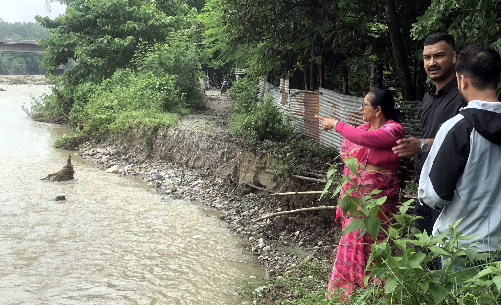 डाँस खोलाले पु¥याएको क्षतिको अनुगमन